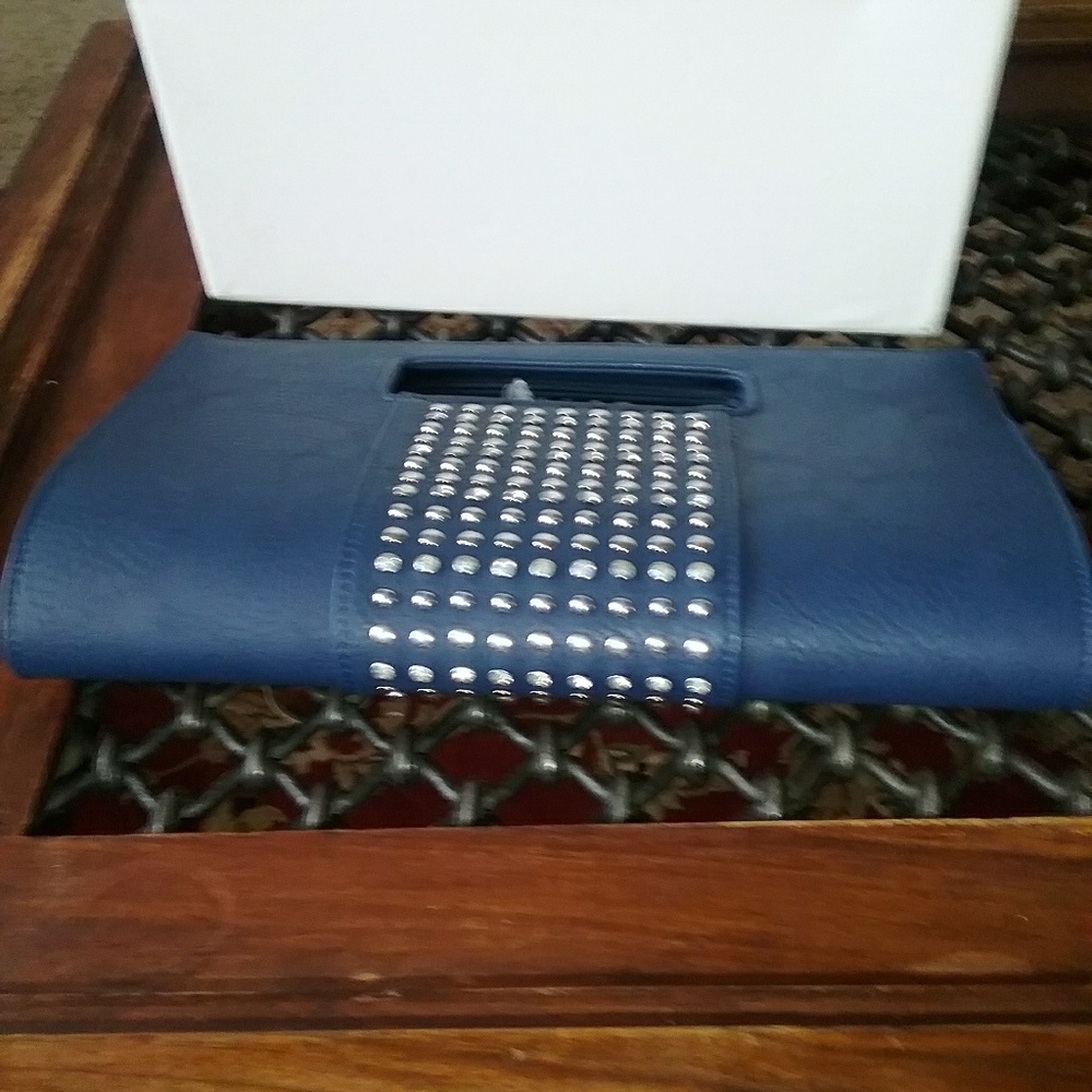 Clutch Bag. - Picture 2 of 5